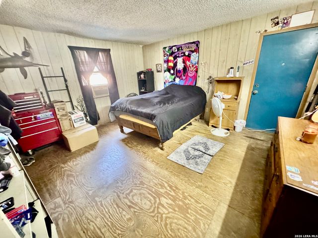 216 N SAN GABRIEL AVE, San Antonio, TX 78237