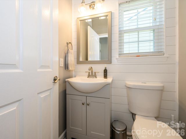 11413 Larix Drive, Charlotte, NC 28273