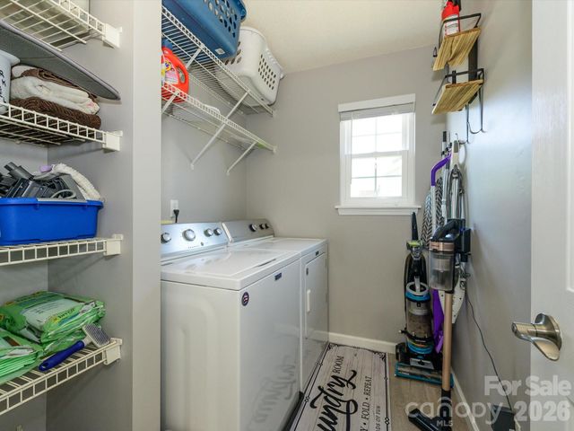 11413 Larix Drive, Charlotte, NC 28273