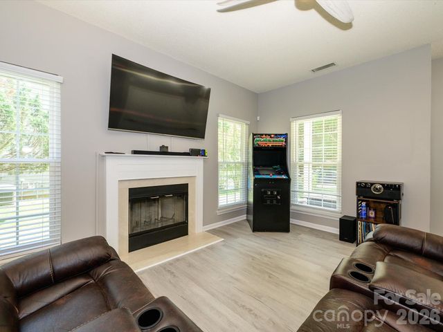 11413 Larix Drive, Charlotte, NC 28273