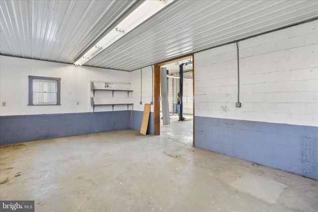 8565 LINCOLN WAY WEST, Saint Thomas, PA 17252