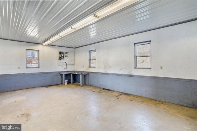 8565 LINCOLN WAY WEST, Saint Thomas, PA 17252