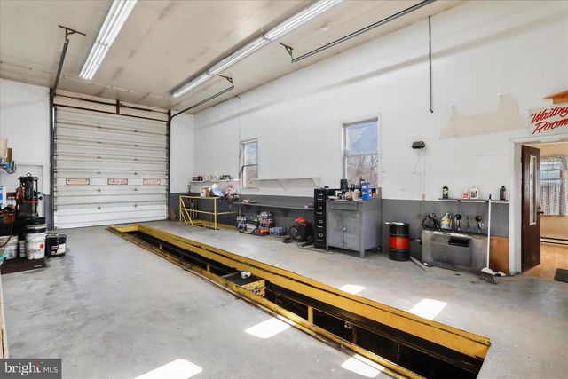 8565 LINCOLN WAY WEST, Saint Thomas, PA 17252