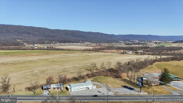 8565 LINCOLN WAY WEST, Saint Thomas, PA 17252