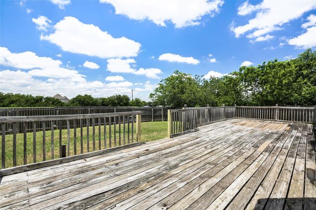 1301 Waterfall Ave, Leander, TX 78641