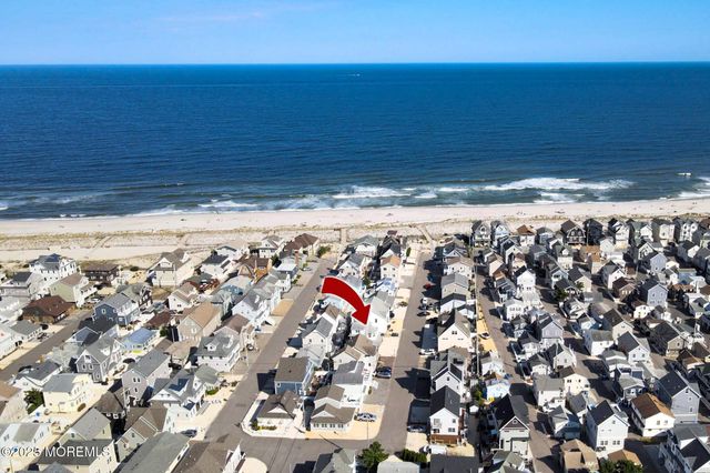 34 S Surf Road, Lavallette, NJ 08735