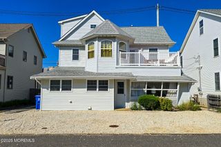 34 S Surf Road, Lavallette, NJ 08735