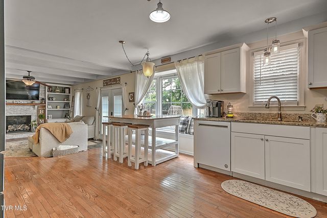 20004 Avondale Road, Abingdon, VA 24211