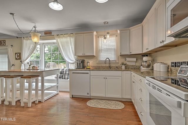 20004 Avondale Road, Abingdon, VA 24211