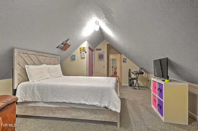 20004 Avondale Road, Abingdon, VA 24211
