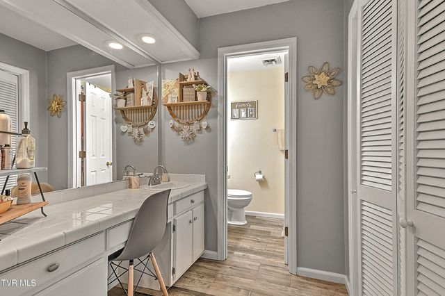 20004 Avondale Road, Abingdon, VA 24211