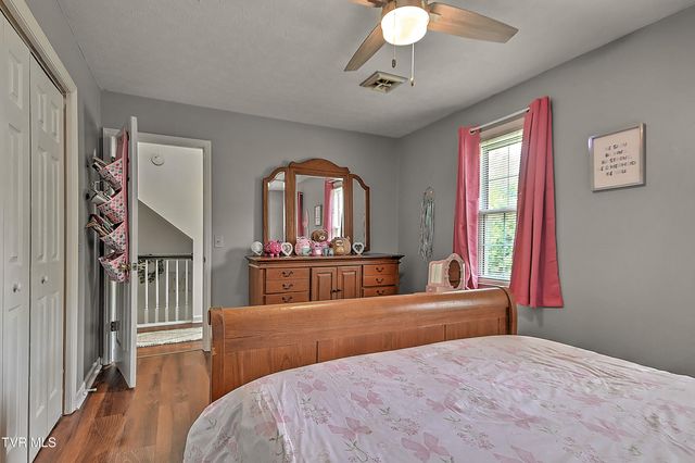 20004 Avondale Road, Abingdon, VA 24211