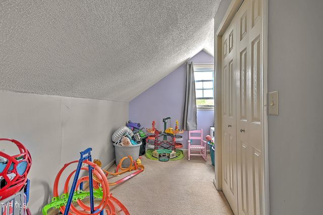 20004 Avondale Road, Abingdon, VA 24211