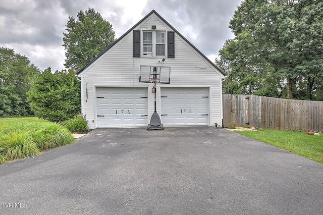 20004 Avondale Road, Abingdon, VA 24211