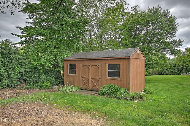 20004 Avondale Road, Abingdon, VA 24211