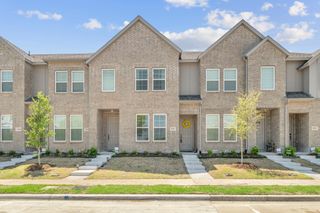 5256 Springlake Parkway, Haltom City, TX 76117