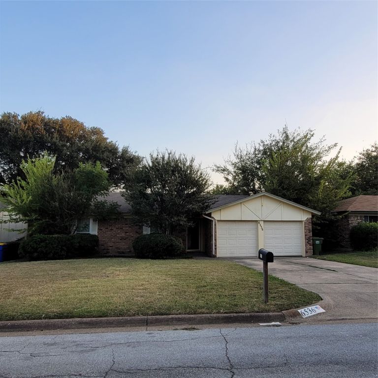 6536 Meadowview Lane, Watauga, TX 76148
