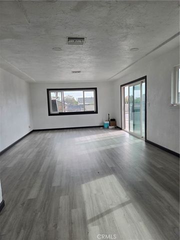 1684 W 8th, San Bernardino, CA 92411