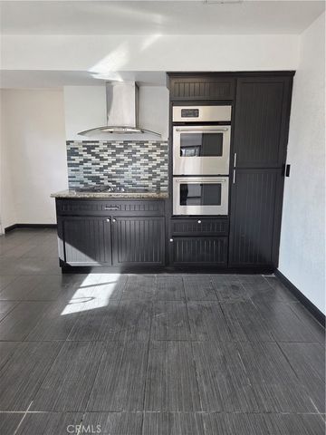 1684 W 8th, San Bernardino, CA 92411