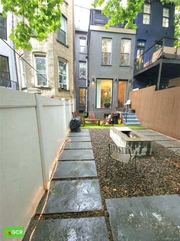 345 Quincy Street A, Brooklyn, NY 11216