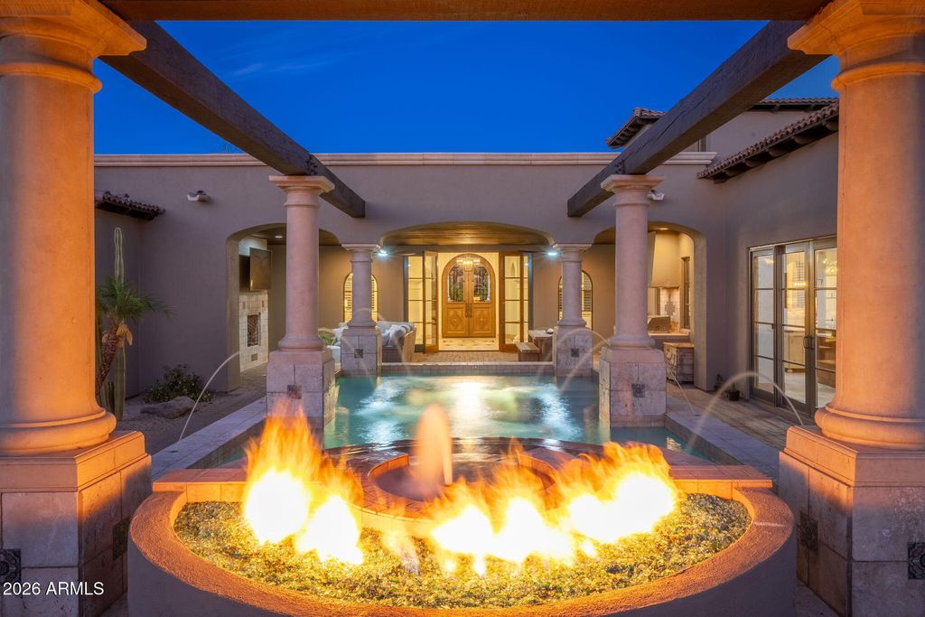 Image 3 of property listing at 21742 N 81ST Street, Scottsdale, AZ 85255