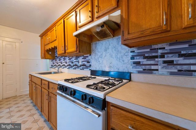 413 URBAN AVE, Norwood, PA 19074