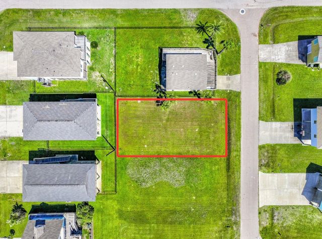 23158 Buena Street, Galveston, TX 77554