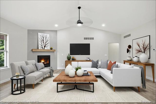 3201 Roma Court, Wixom, MI 48393