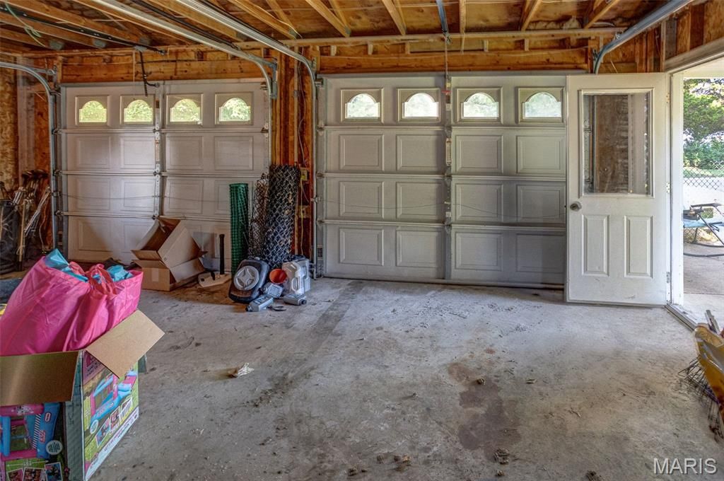 Image 56 of property listing at 702 W Jefferson Street, Pittsfield, IL 62363