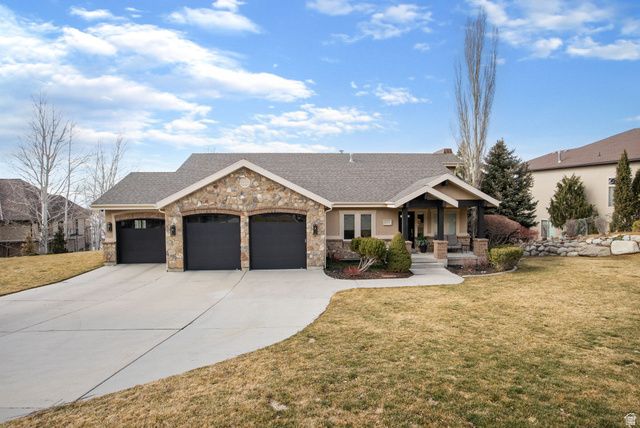 10346 S GRAYROCK CT, Sandy, UT 84092