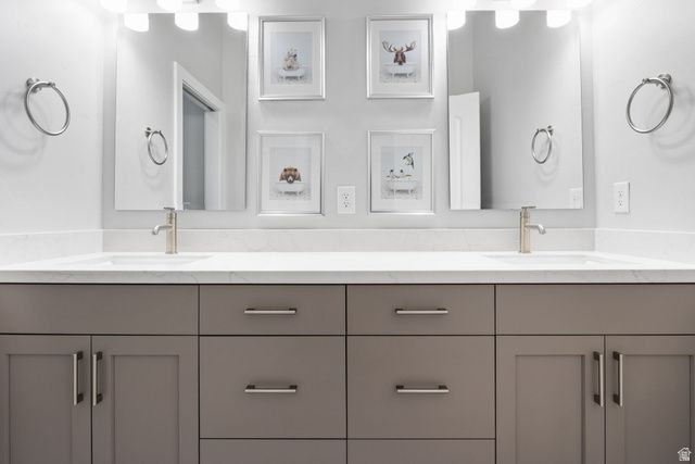 10346 S GRAYROCK CT, Sandy, UT 84092