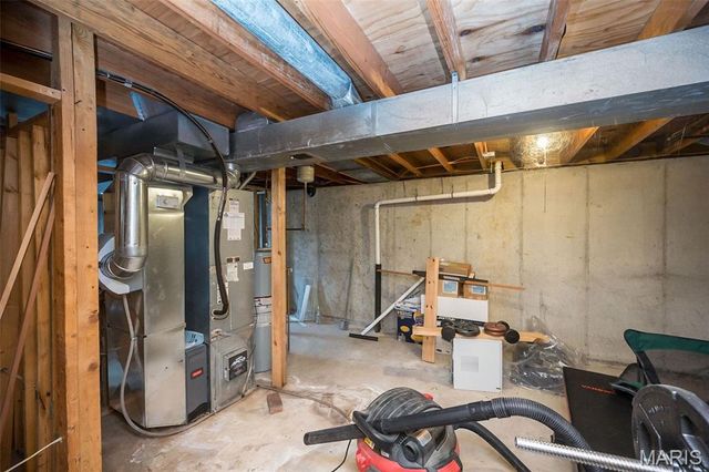 724 Baltic Drive, Florissant, MO 63031