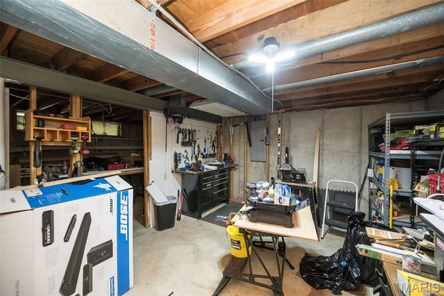 724 Baltic Drive, Florissant, MO 63031