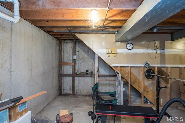 724 Baltic Drive, Florissant, MO 63031