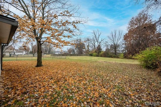 724 Baltic Drive, Florissant, MO 63031