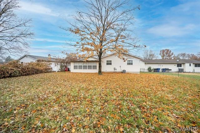 724 Baltic Drive, Florissant, MO 63031