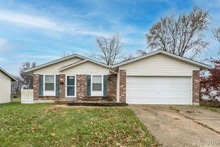 724 Baltic Drive, Florissant, MO 63031
