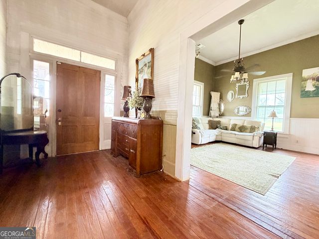 11 Short Cut Road, Lumber City, GA 31549