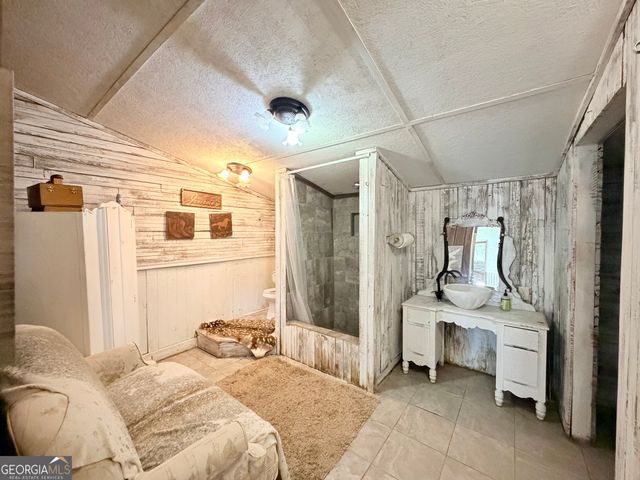 11 Short Cut Road, Lumber City, GA 31549