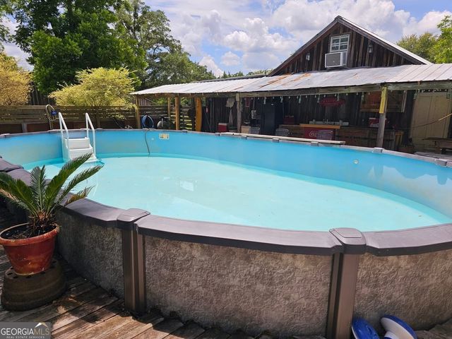 11 Short Cut Road, Lumber City, GA 31549