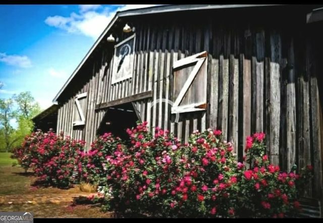 11 Short Cut Road, Lumber City, GA 31549