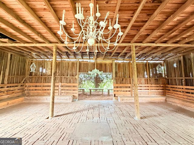 11 Short Cut Road, Lumber City, GA 31549