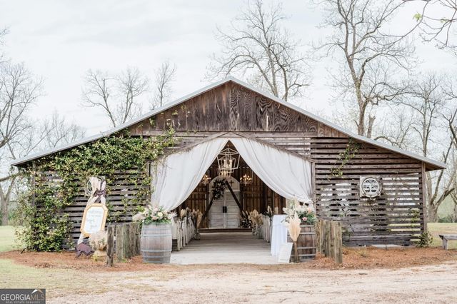 11 Short Cut Road, Lumber City, GA 31549