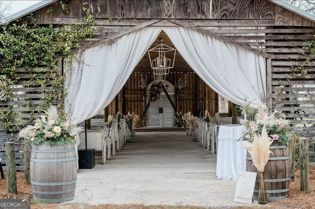 11 Short Cut Road, Lumber City, GA 31549