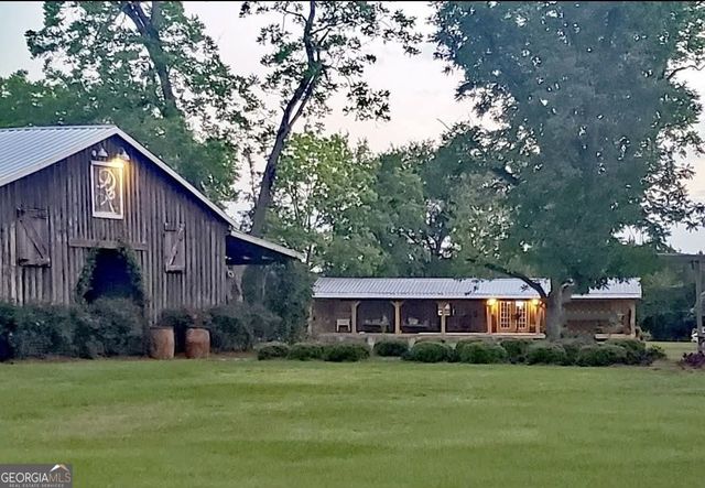 11 Short Cut Road, Lumber City, GA 31549