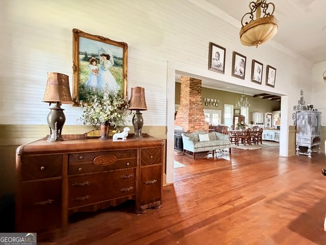 11 Short Cut Road, Lumber City, GA 31549