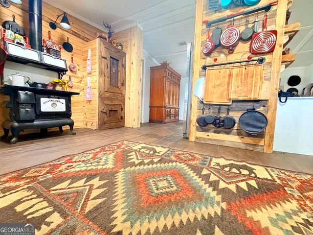 11 Short Cut Road, Lumber City, GA 31549