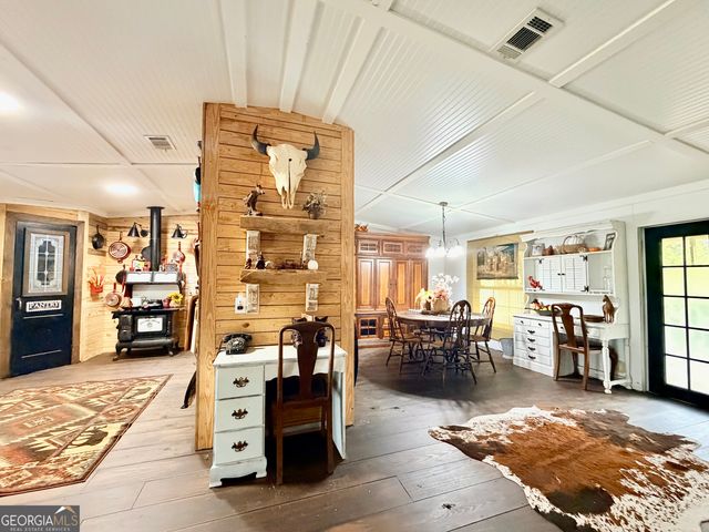 11 Short Cut Road, Lumber City, GA 31549