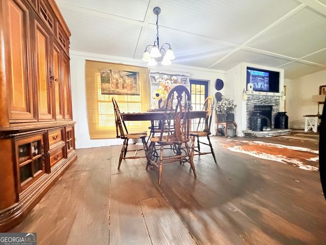 11 Short Cut Road, Lumber City, GA 31549