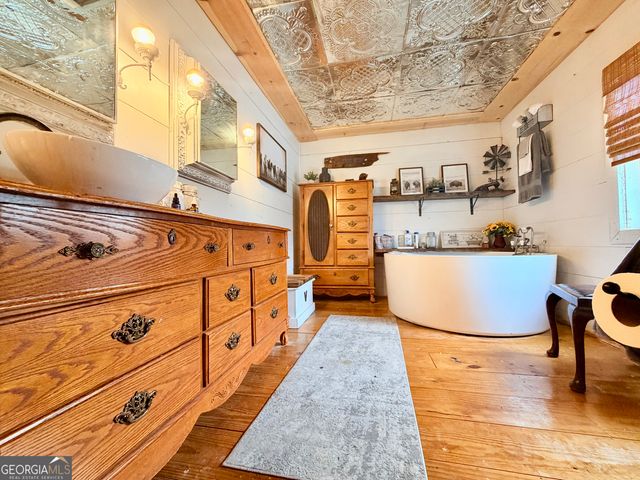 11 Short Cut Road, Lumber City, GA 31549